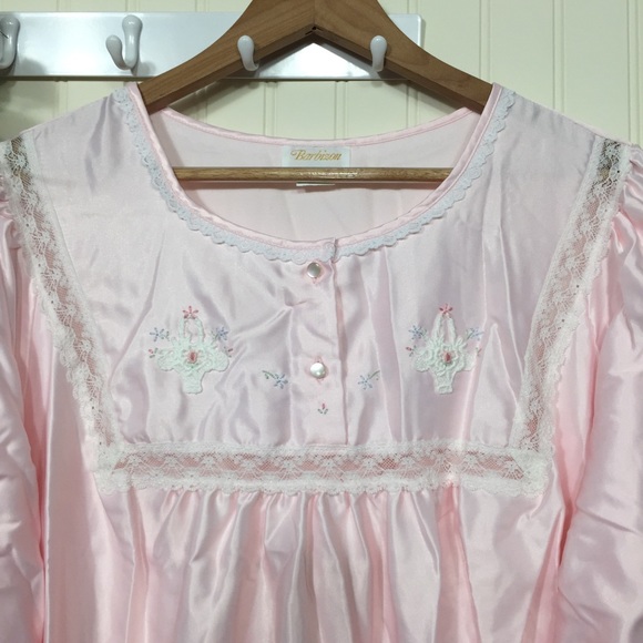 Vintage Barbizon cuddleskins Cottagecore powder pink silky satin nightgown 2X - Picture 5 of 9